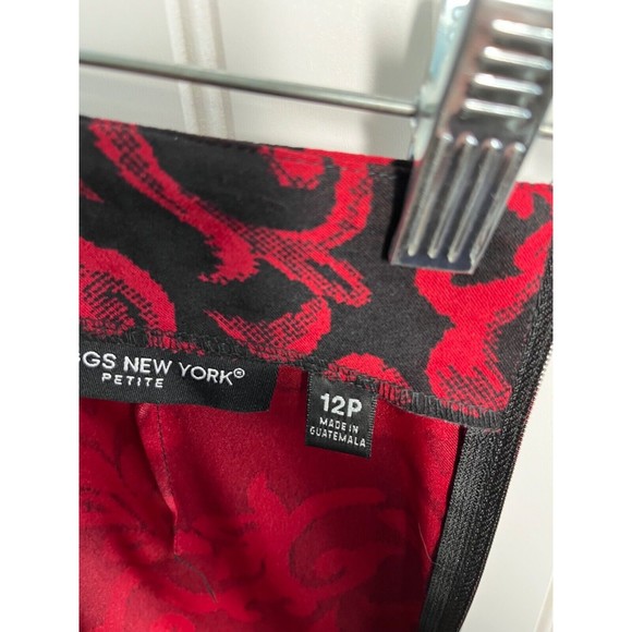 Briggs New York Dark Red Black Print Maxi Skirt Slit in the Back Size 12 Petite - Picture 12 of 13